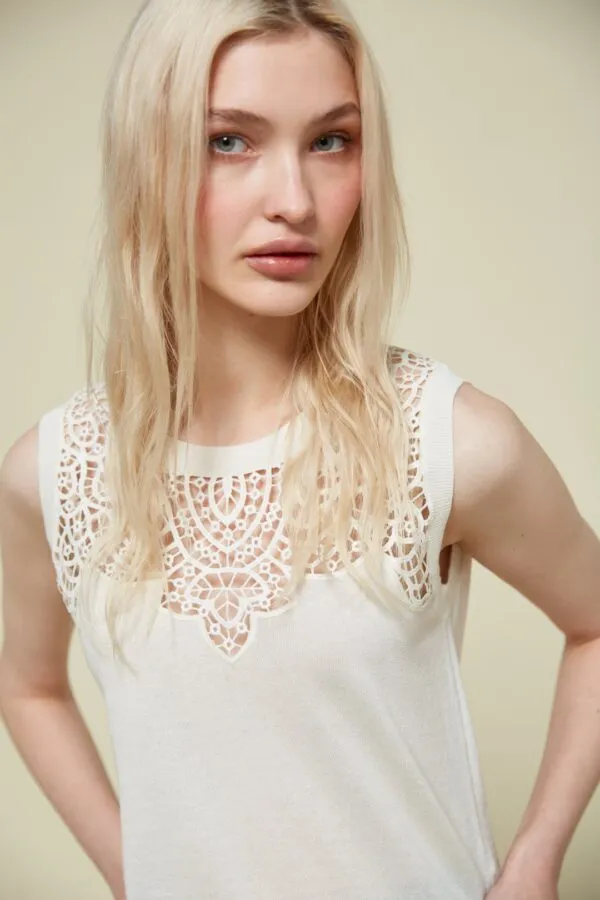 85046104 - Sleeveless Sweater - Ecru