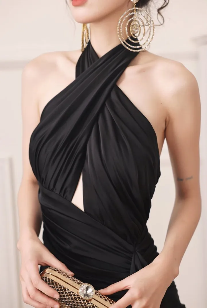 DOLLY Luxury Black Swan Cross Feather Halterneck Backless Date Dress-PRAGYA