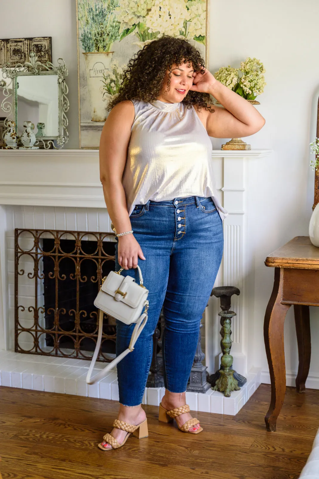 Photo Op Sleeveless Blouse