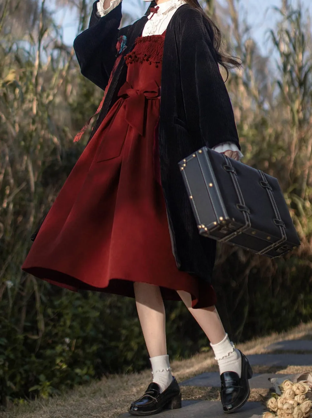 Poem Weave White Feather Dress Innershirt Rose Corsage   Ruffle Red Ruffle Retro Jacket Suspender Rose
