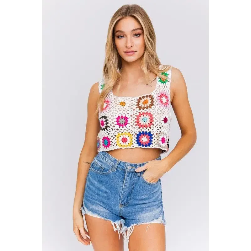 SLEEVELESS MULTI CROCHET TOP
