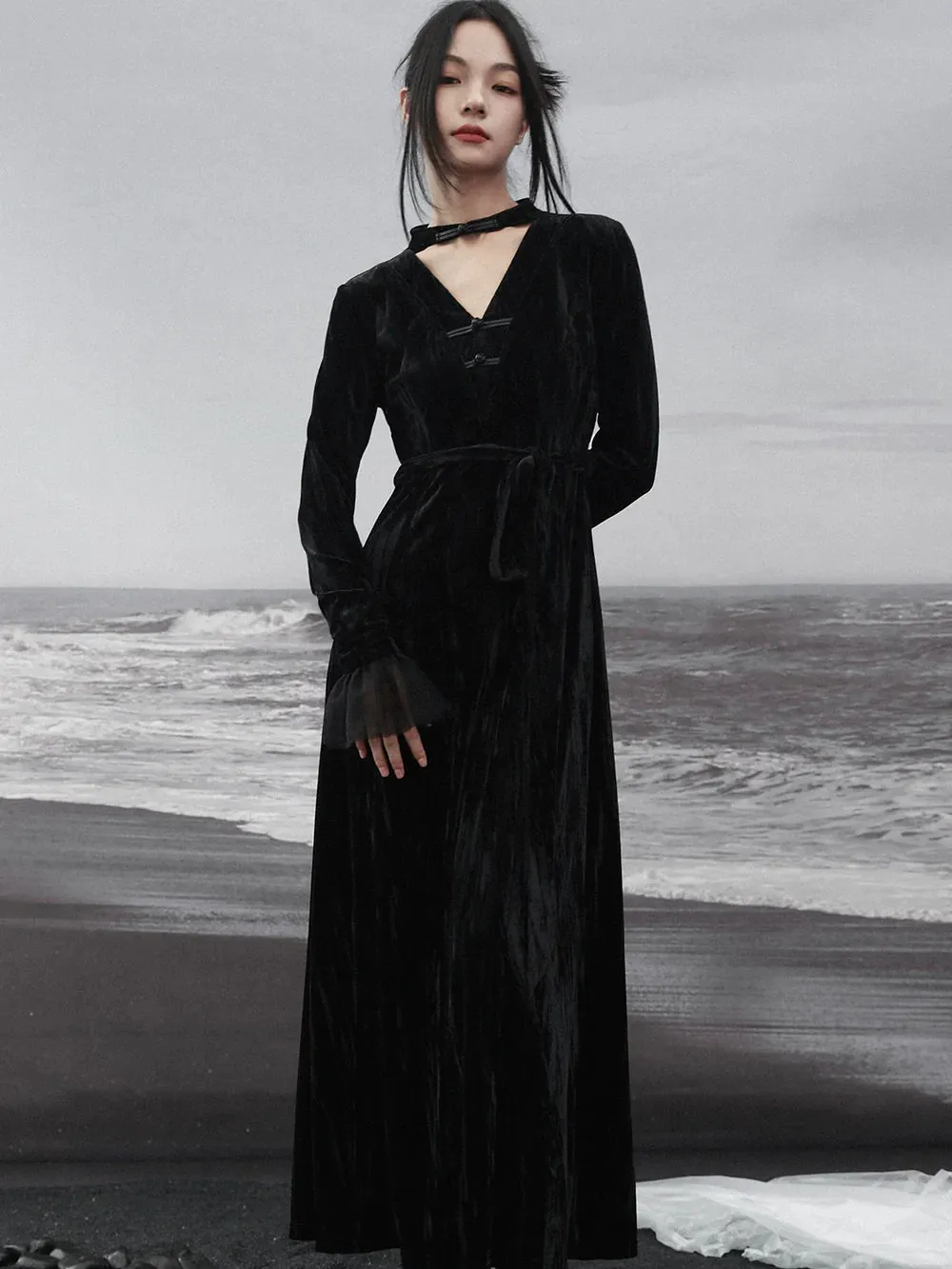 Splicing Stand Chinese V-Collar Mesh Romantic Retro Velvet Black Dress